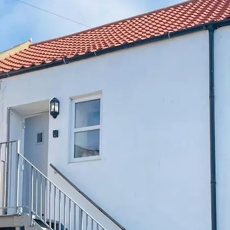The Butcher'S Flat Seahouses Exterior photo